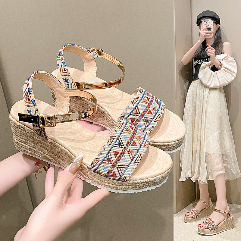 Fashionable two-tone sandals wedge heel open toe with a strap heels