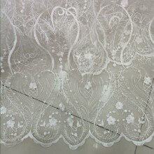 ��ɫ�W��ţ�̽z�������bȹ���������w�̽�������~����Ů�b�ٽz��