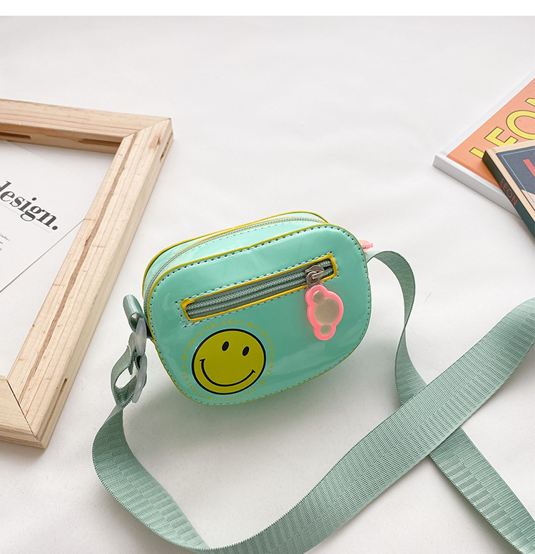 Pu Leather Fashion Smiley Children's Coin Purse display picture 10