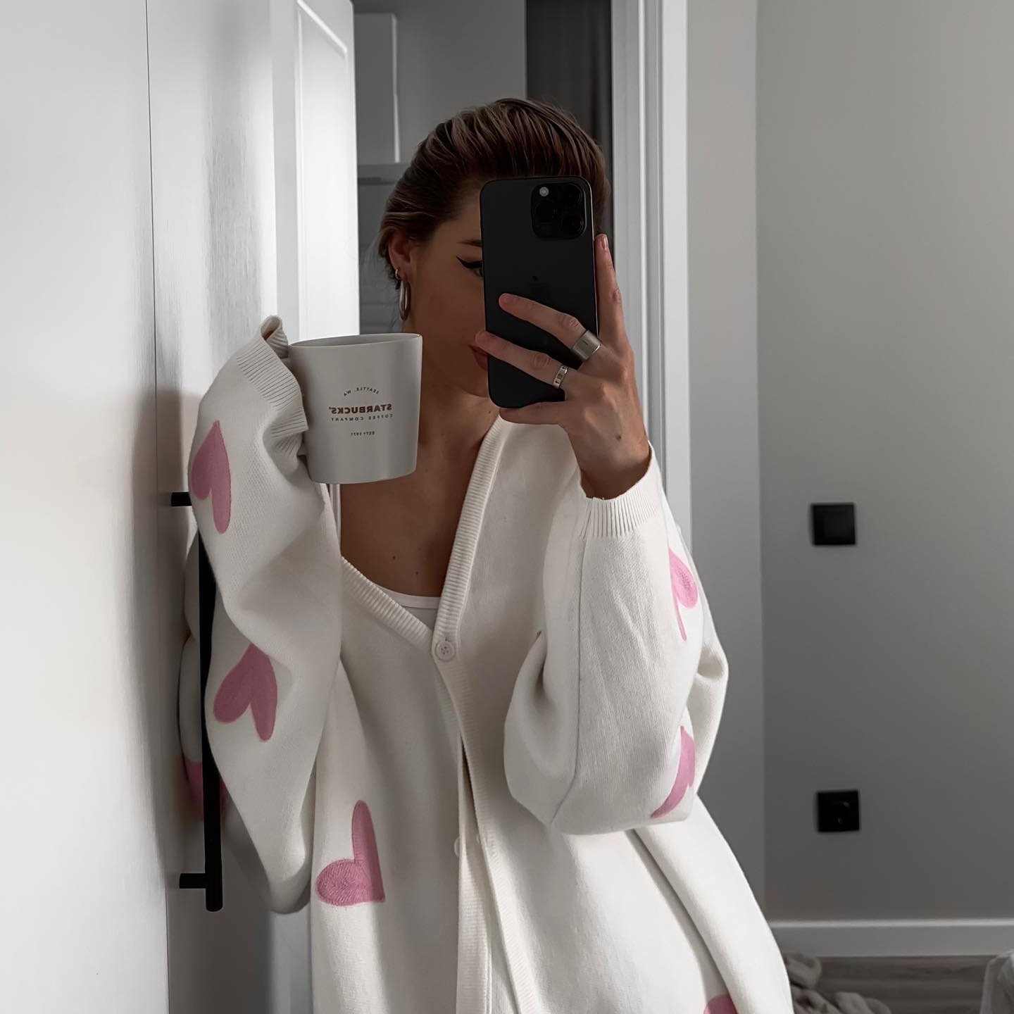 570g Weight Long Sleeve Sleeve Length Single Breasted Placket Type Regular Sleeve Sleeve Type Viscose fiber Fabric Type Regular Top Length Sweater Tops Type Holiday, Street Occasion V Neck Neckline Loose Fit Type Heart Shape Pattern Winter, Autumn Season Women's Gender Elegant, Streetwear Style Women's Sweater Long Sleeve Sweaters & Cardigans Elegant Streetwear Heart Shape 10