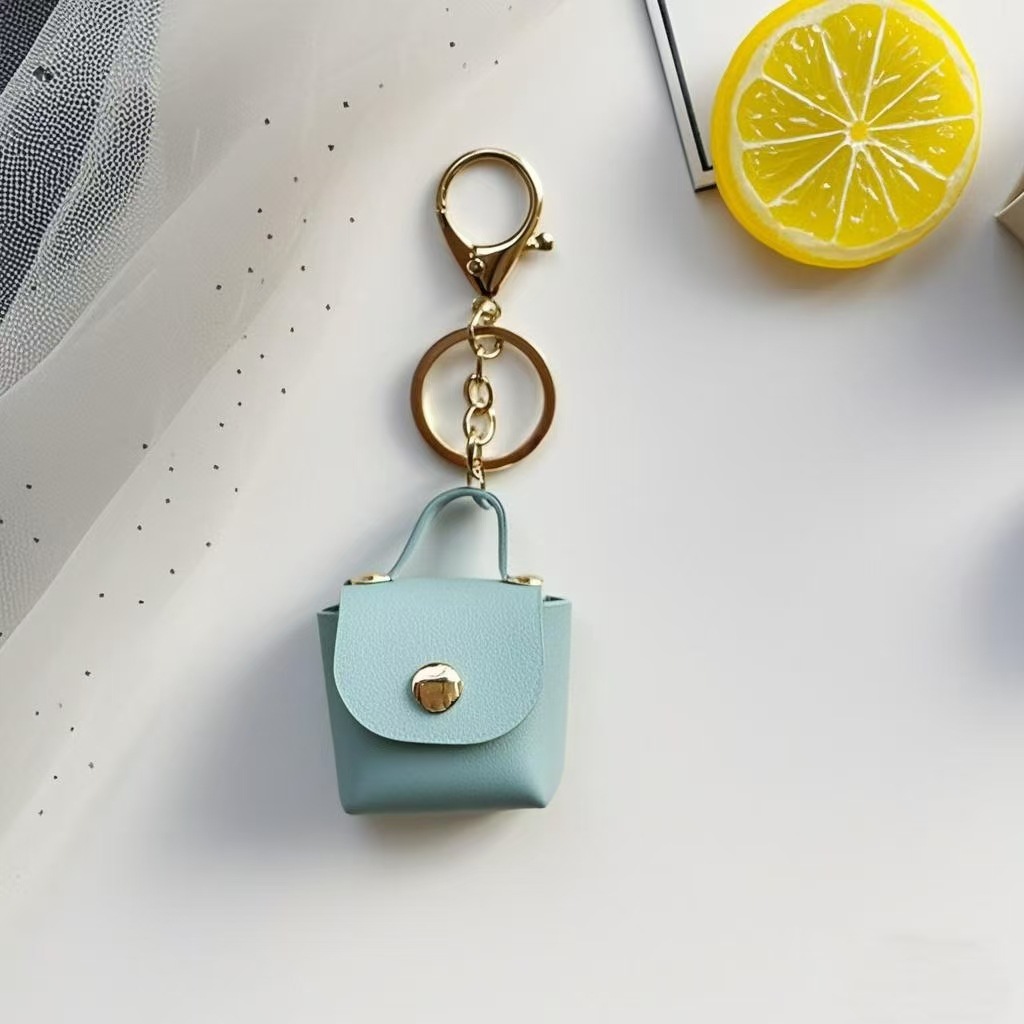 Pu Leather Material 1 Piece Classic Style Commute Bag Pu Leather Unisex Bag Pendant Keychain