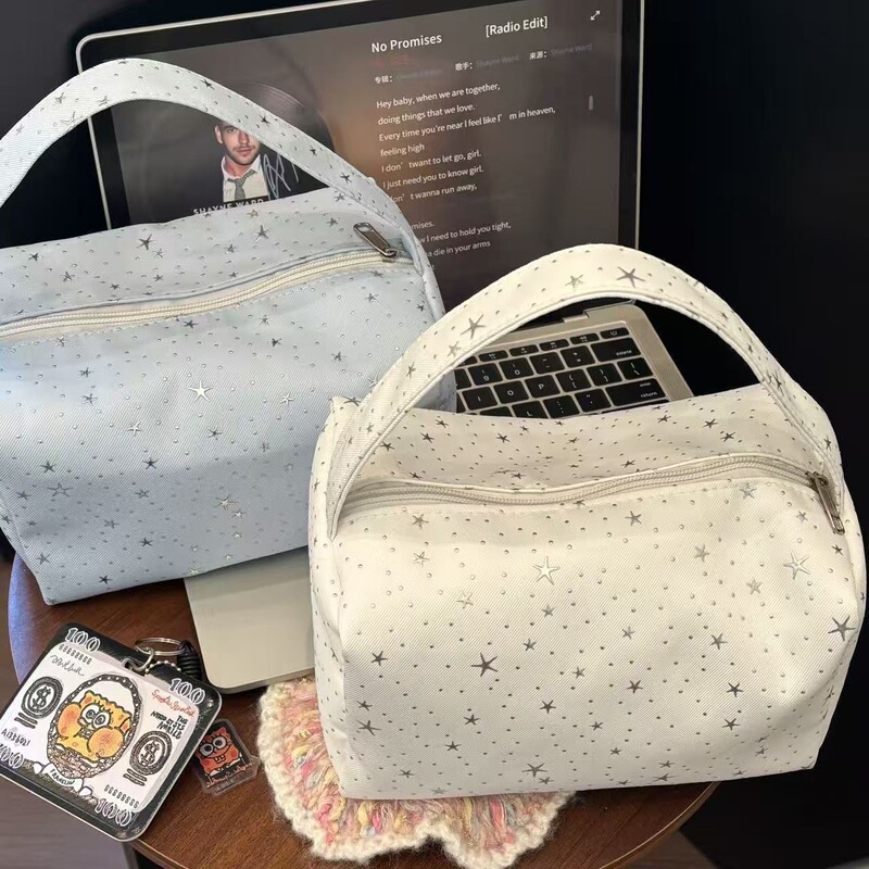 Star Polka Dot Fashion Makeup Bag, Portable, Large Capacity, Travel-Friendly, Exquisite Toiletry Storage Bag for Skin Care Products Star Polka Dot Fashion Makeup Bag, Portable, Large Capacity, Travel-Friendly, Exquisite Toiletry Storage Bag for Skin Care Products