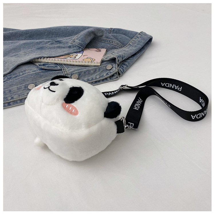 Cute panda plush bag for girls 2024 new trendy Japanese style girl crossbody bag Cartoon soft and cute doll bag undefined