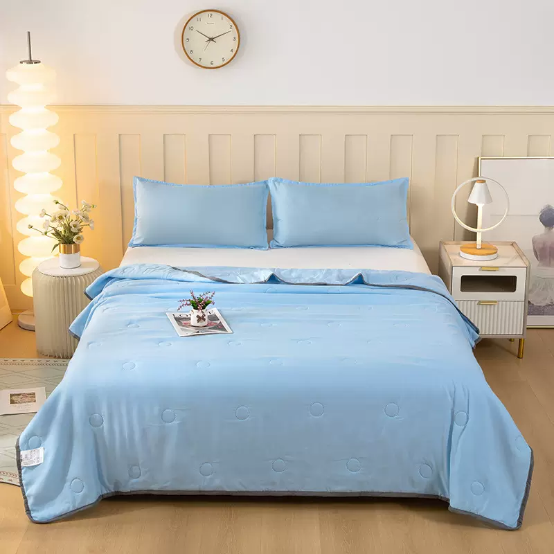 卡通新款新款四件套夏季冰丝被子批发