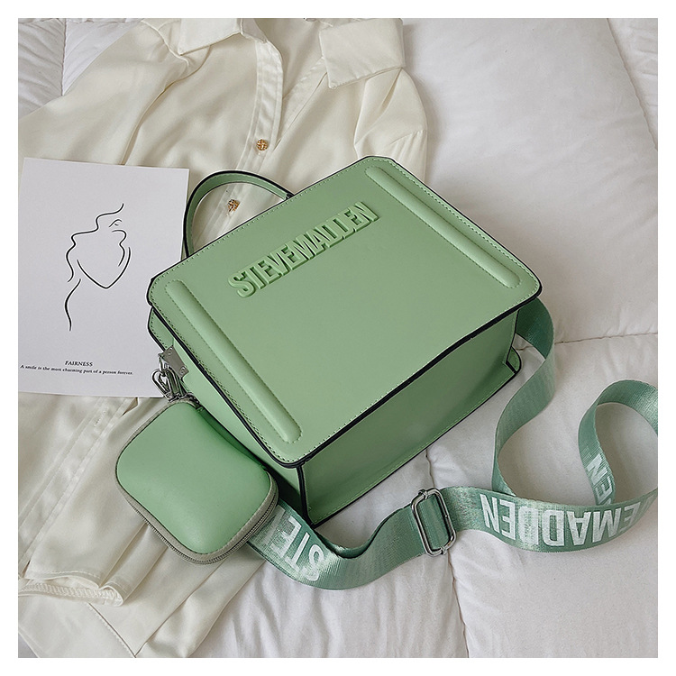 IMG_9873_20220527_035705_