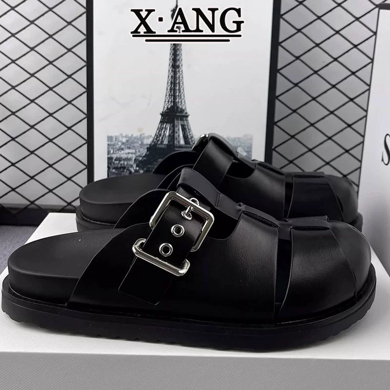 Кожаная толстая подошва с половиной тапочек женская летняя одежда 2025 новая плетеная свиная клетка обувь повседневная пляж римские сандалии