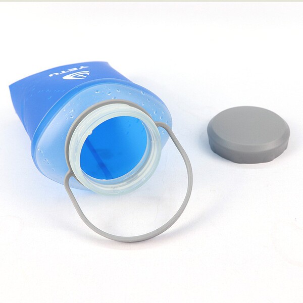 Sports off-road handheld folding teapot