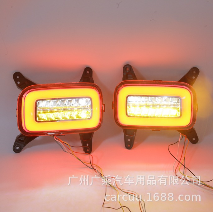 Aplicable a 18 Hyundai Venue Lámpara de barra trasera Lámpara de freno trasera Lámpara de advertencia de freno parachoques traseros