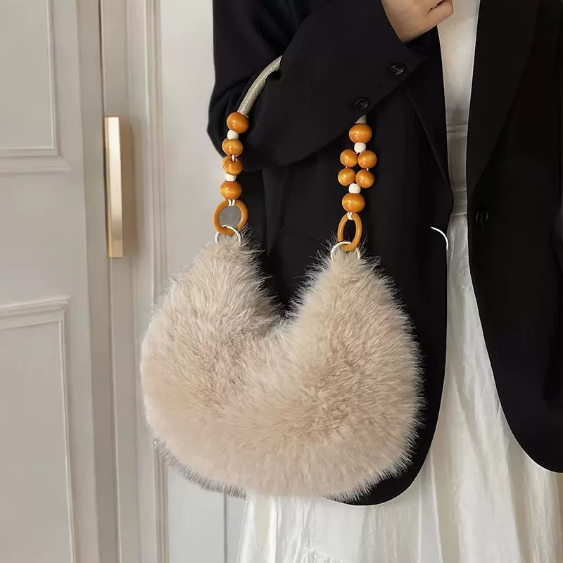 秋冬季女士斜挎包毛茸茸包包女2025新款单肩腋下包毛毛包小拎包包