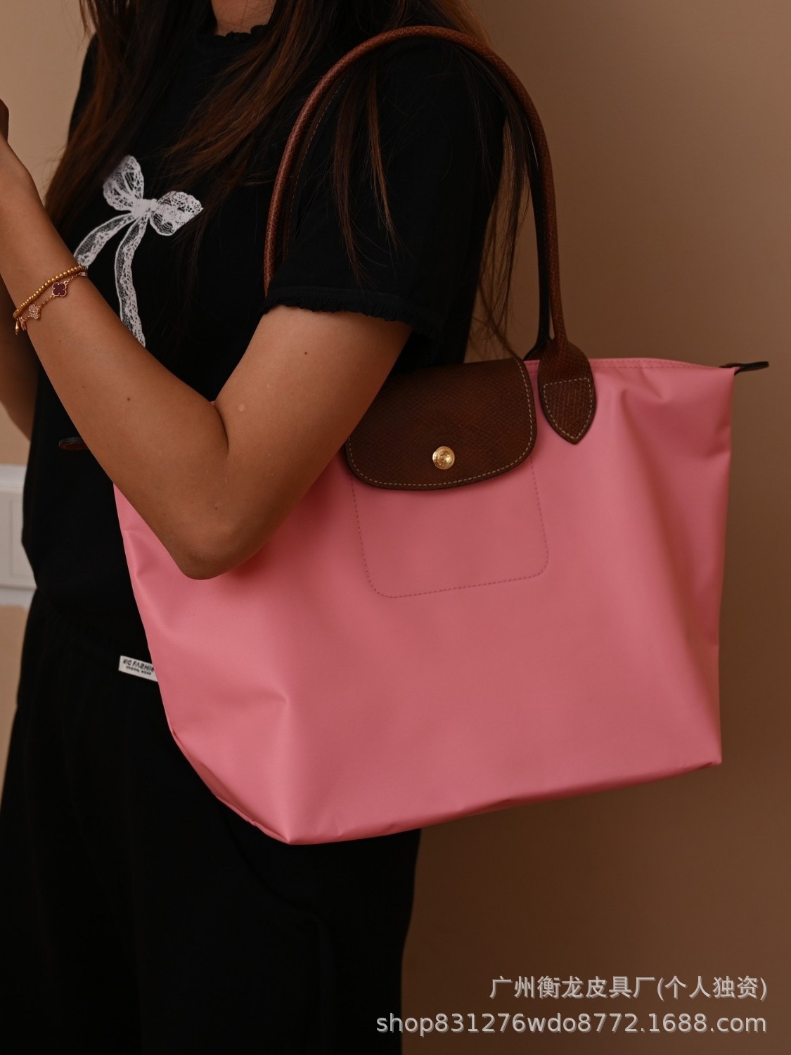 フランスのロンシャンナイロンバッグ、トートバッグ、ロングハンドルハンドバッグ、餃子バッグ、折りたたみ式ママバッグ、女性用2025年新作、ポータブル