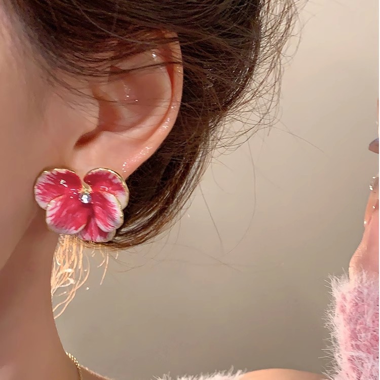清新甜美立体花朵耳环小众设计感高级复古花瓣耳钉女轻奢耳饰批发|undefined