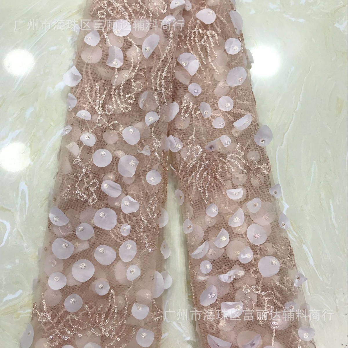 时尚新款 网布珠片绣花激光立体花色线整批女装裙花边服装辅料
