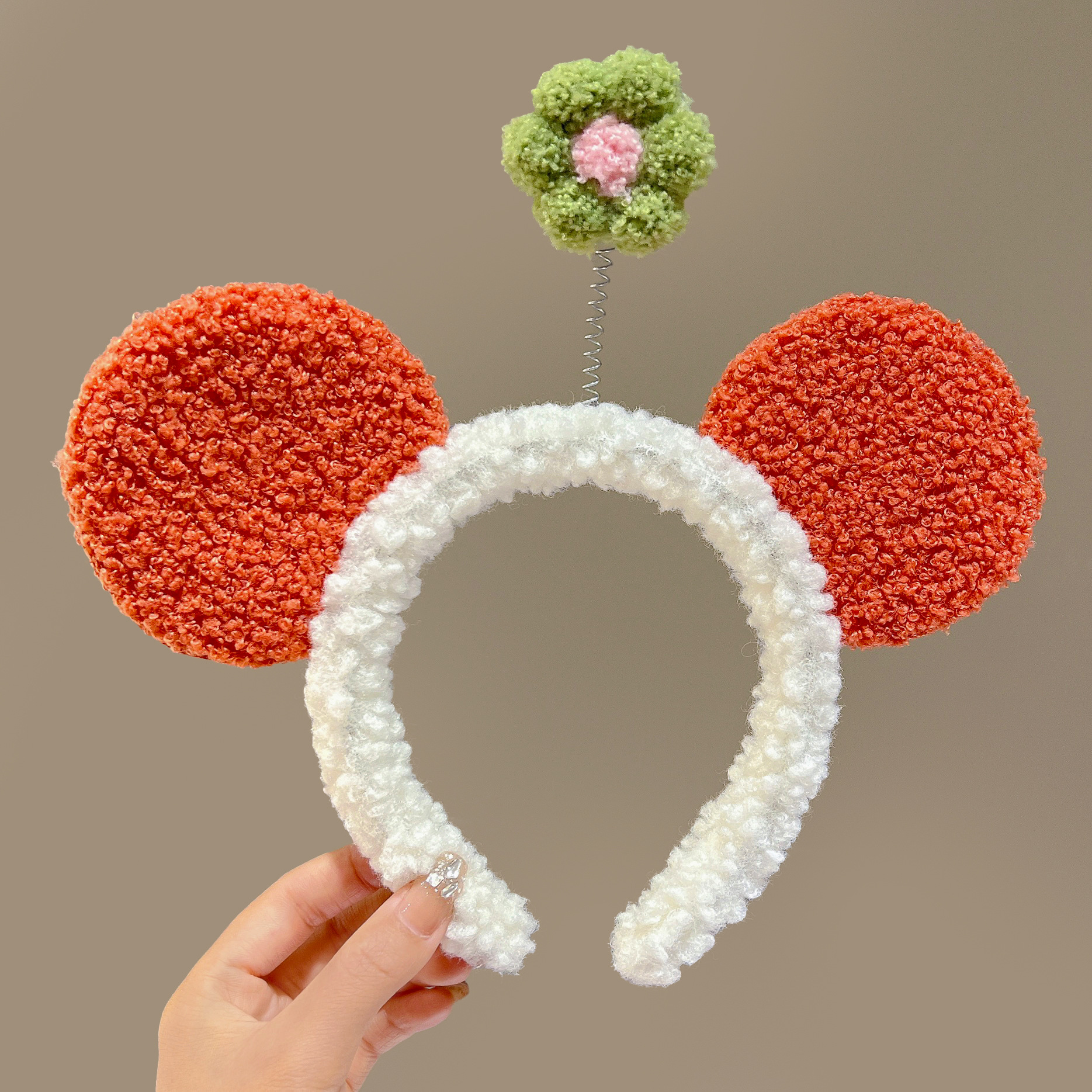 54# Mickey orange