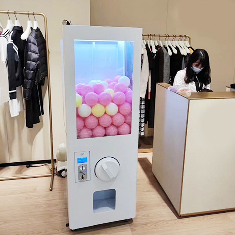 Máquina de gashapon de celebridades de Internet nueva máquina de regalo de cápsulas de código de escaneo de monedas comerciales máquina de bolas de accesorios de drenaje de eventos de centros comerciales a gran escala