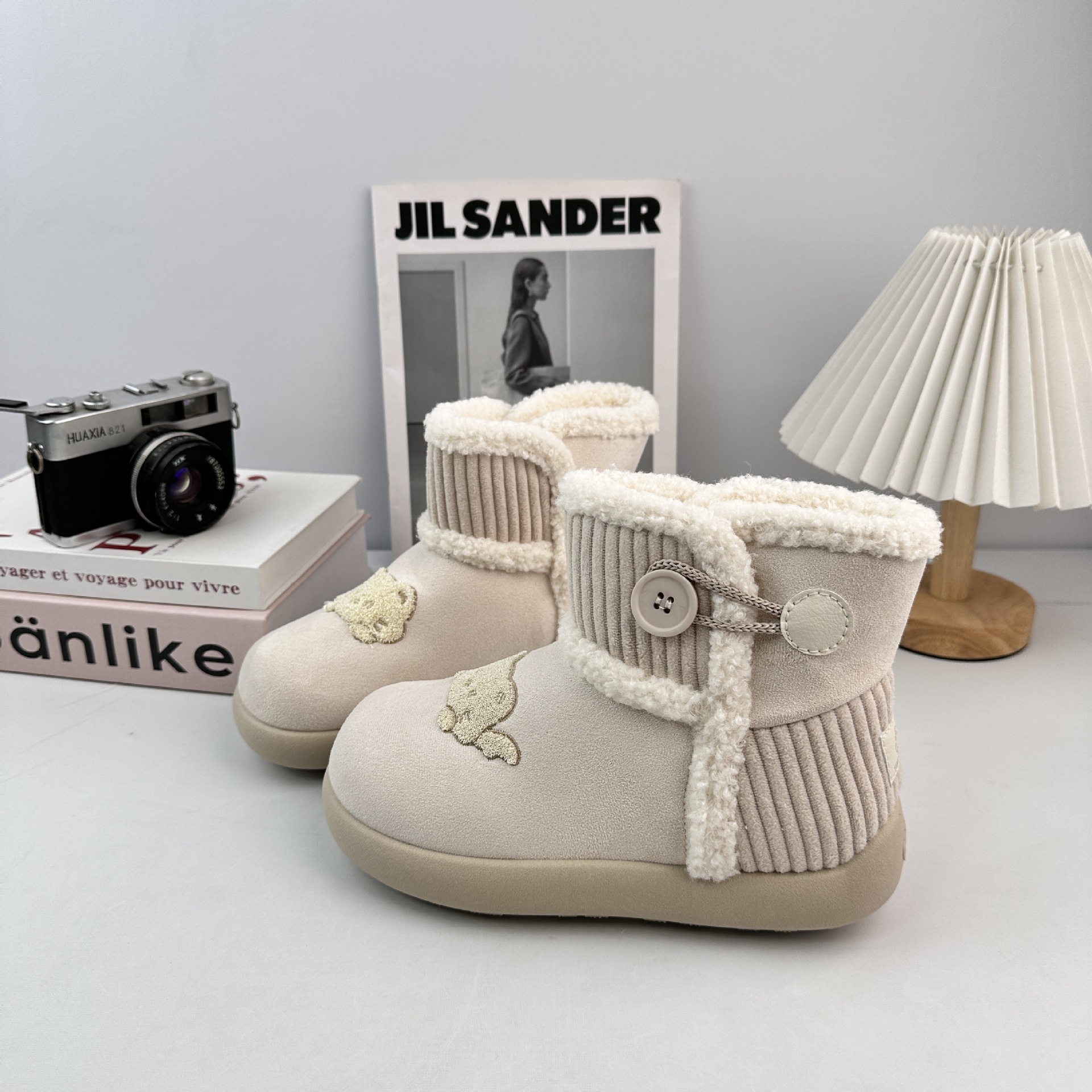 Yuanbo invierno botas de nieve para mujeres 2025 nuevo tipo de terciopelo grueso fondo plano ligero calentamiento coreano zapatos de algodón de mujer