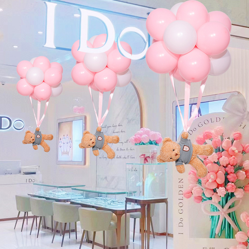 Valentine's Day Confession and Marriage Proposal Decorations, Small Bears, Hot Air Balloons, Jewelry Store Atmosphere Setup Props