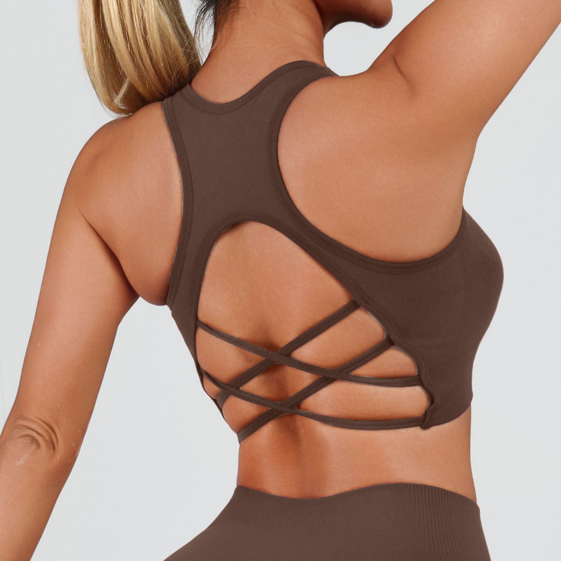 Amazon Cross Racer Beauty Back Sports Chaleco Sujetador de yoga sin costuras para mujer Reunir Fitness Chaleco con almohadilla para el pecho image 13