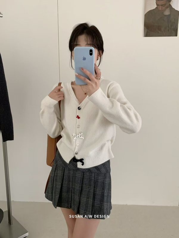 苏珊 文艺复古蝴蝶结慵懒针织衫女2025秋冬款设计感软糯毛衣27335|undefined