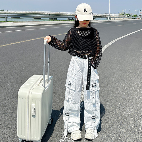 Girls' Set 2024 Summer New Medium and Large Children's Mesh Hollow Long Sleeve T with Multiple Pockets Work Pants Fashion Two-Piece Set