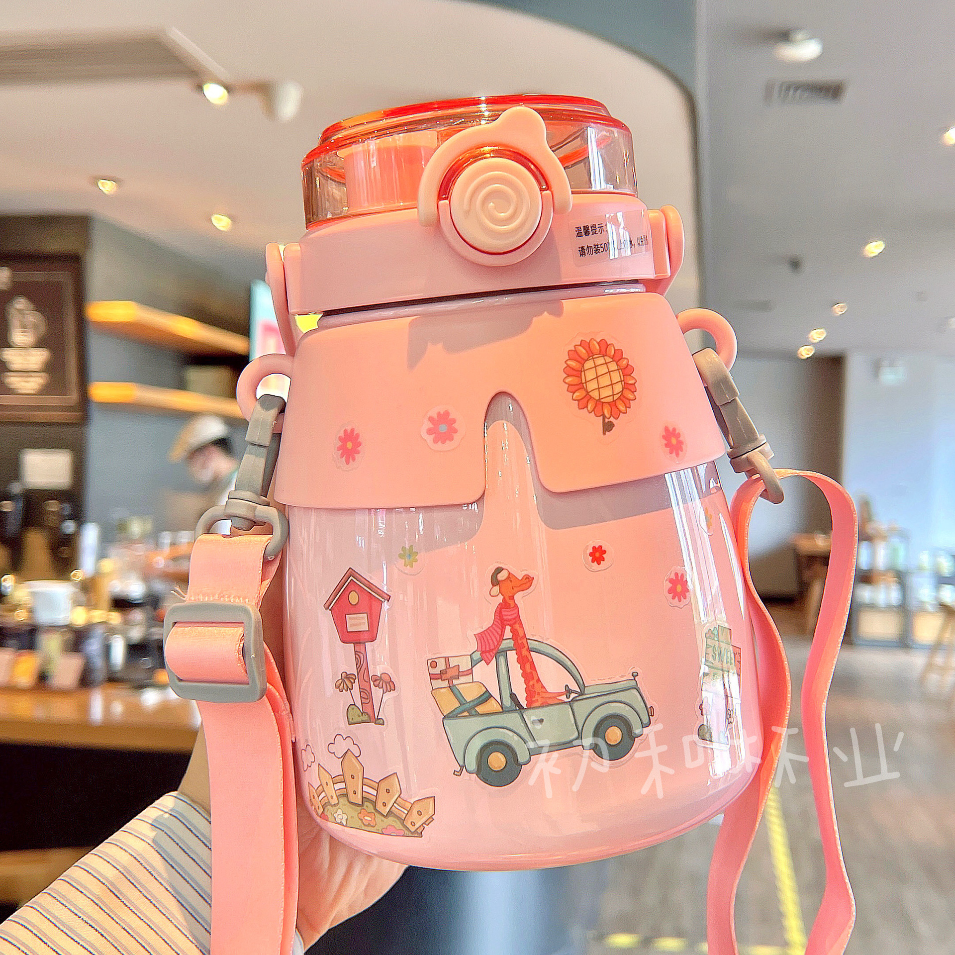 ランダム平面シールを含むピンク