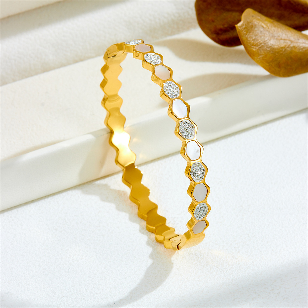 24g Weight Shell, Zircon Inlay Material Bangle Classification Titanium Steel Chain Material 1 Piece Quantity Daily Occasion Titanium Steel Material Geometric Pattern All Seasons Season Women's Gender Plating, Inlay Design Retro Style Retro Geometric Titanium Steel Shell Zircon Bangle In Bulk 9
