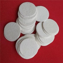 厂家直供白色压缩木浆棉 吸水清洁纤维木质棉片 圆形干薄卸妆棉
