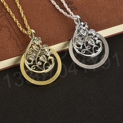 New Retro Metal Elegant Foldable Diamond Flower Necklace Reading Glasses Magnifying Glass for Elderly as a Gift