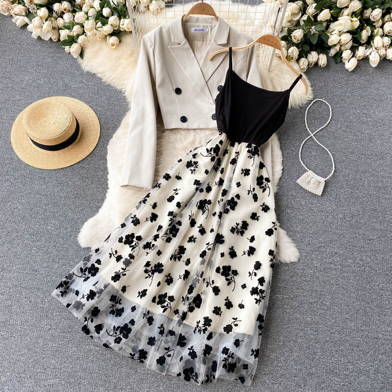 French-style short double-breasted suit jacket women's high-end flocking mesh sling dress Western style two-piece suit