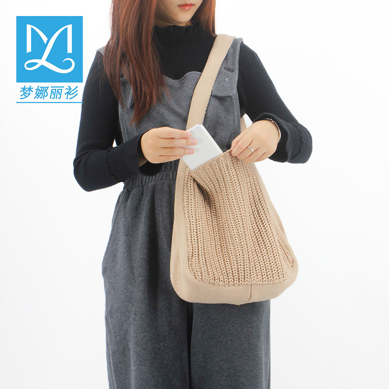 497 estilo Japonés de color sólido de punto bolsa 2022 nuevo otoño y el invierno Especial simple moda elegante todo-fósforo del hombro axilas mujeres