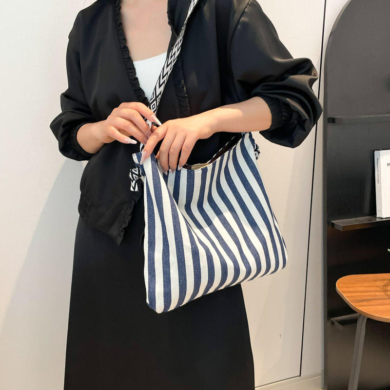 Bolsa de lona de hombro a rayas coreanas para mujeres 2025 nueva bolsa de mano de arte retro gran capacidad bolsa de viaje de moda