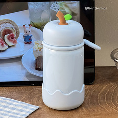 可爱保温杯学生小众便携随手杯女生外出简约水杯高颜值卡通防摔