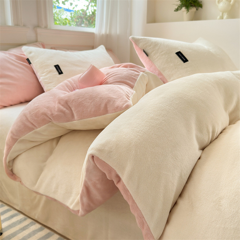 Color sólido otoño invierno leche de lana de cuatro piezas de lana de coral cama de lana de tres piezas de lana de invierno más grueso nuevo estilo de franela