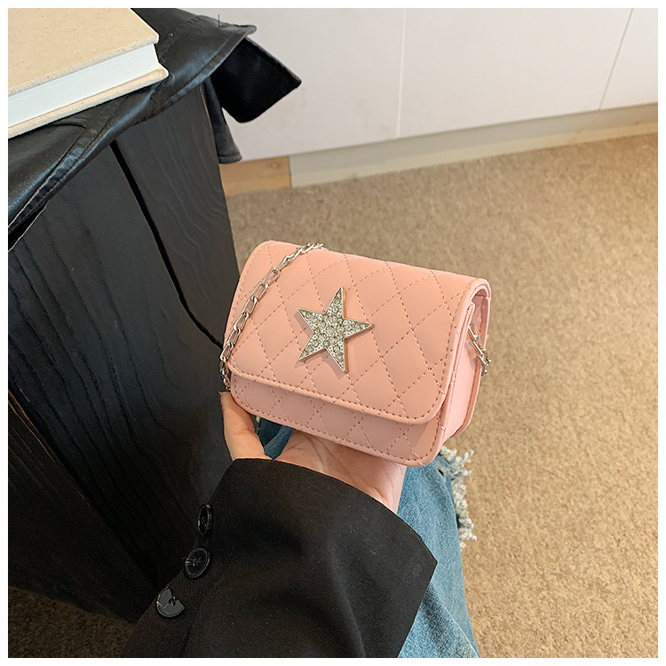 131g Weight Polyester Lining Material Flip Cover Closure Type Single Shoulder Strap Strap Type Crossbody Bag Bags Type Casual, Shopping Occasion Pu Leather Material Star, Solid Color, Lingge Pattern All Seasons Season Unisex Gender Basic, Classic Style Style Square Shape Medium Size Unisex Medium Pu Leather Star Solid Color Lingge Basic Classic Style Square Flip Cover Crossbody Bag 16