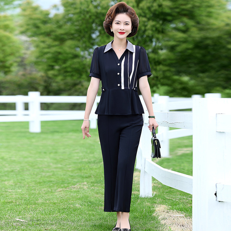 Mother's 2024 Summer New Fashion Suit Middle-aged and Elderly Women's Western Style Top Two-piece Summer Small Shirt