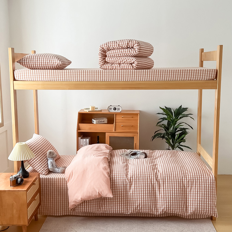 Al comienzo de la temporada escolar, ropa de cama de tres piezas para dormitorios de estudiantes universitarios de algodón de clase A, sábanas generales y fundas de edredón se pueden lavar a máquina