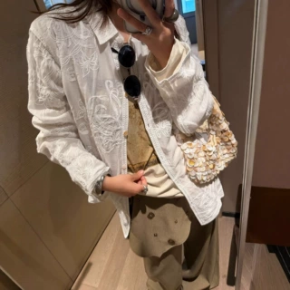 轻法复古风小重工苎麻精美刺绣白色衬衫女2026夏季微透防晒上衣