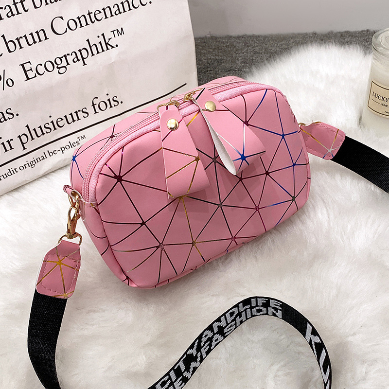 Bolsas de maquillaje de niñas 2023zljm bolsas de comercio exterior bolsas de hombro de impresión de mujer bolsas de hombro de moda anchas bolsas de mujer image 11