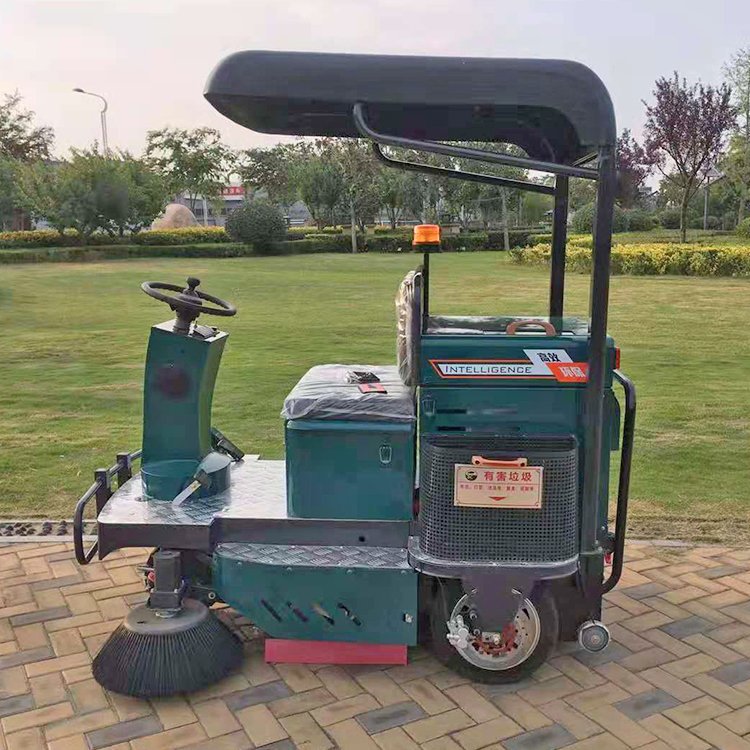 电动扫地车清扫车 驾驶式扫地机 工厂车间物业道路落叶除尘扫路车