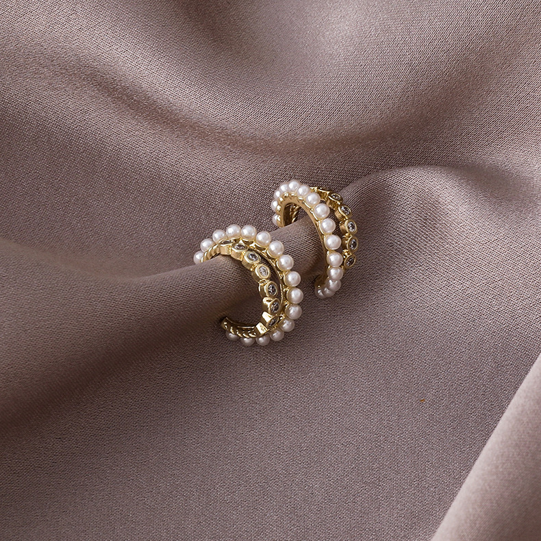 Fashion Diamond Pearl Ear Clip display picture 4