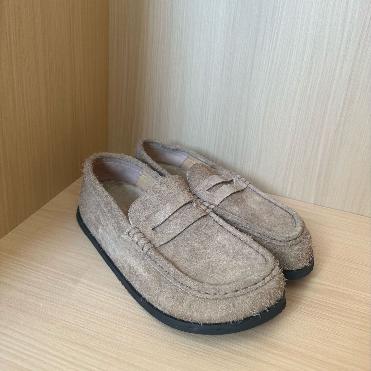 Otoño e invierno nuevos zapatos Lefu de todo fósforo cepillado de terciopelo de vaca importados