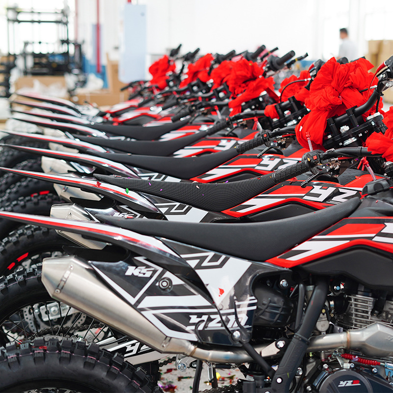 Yzmm5Yz300R Motorcycle with 300Cc Air-Cooled Engine for All-Terrain Off-Road Riding, Loncin, Can Be Registered