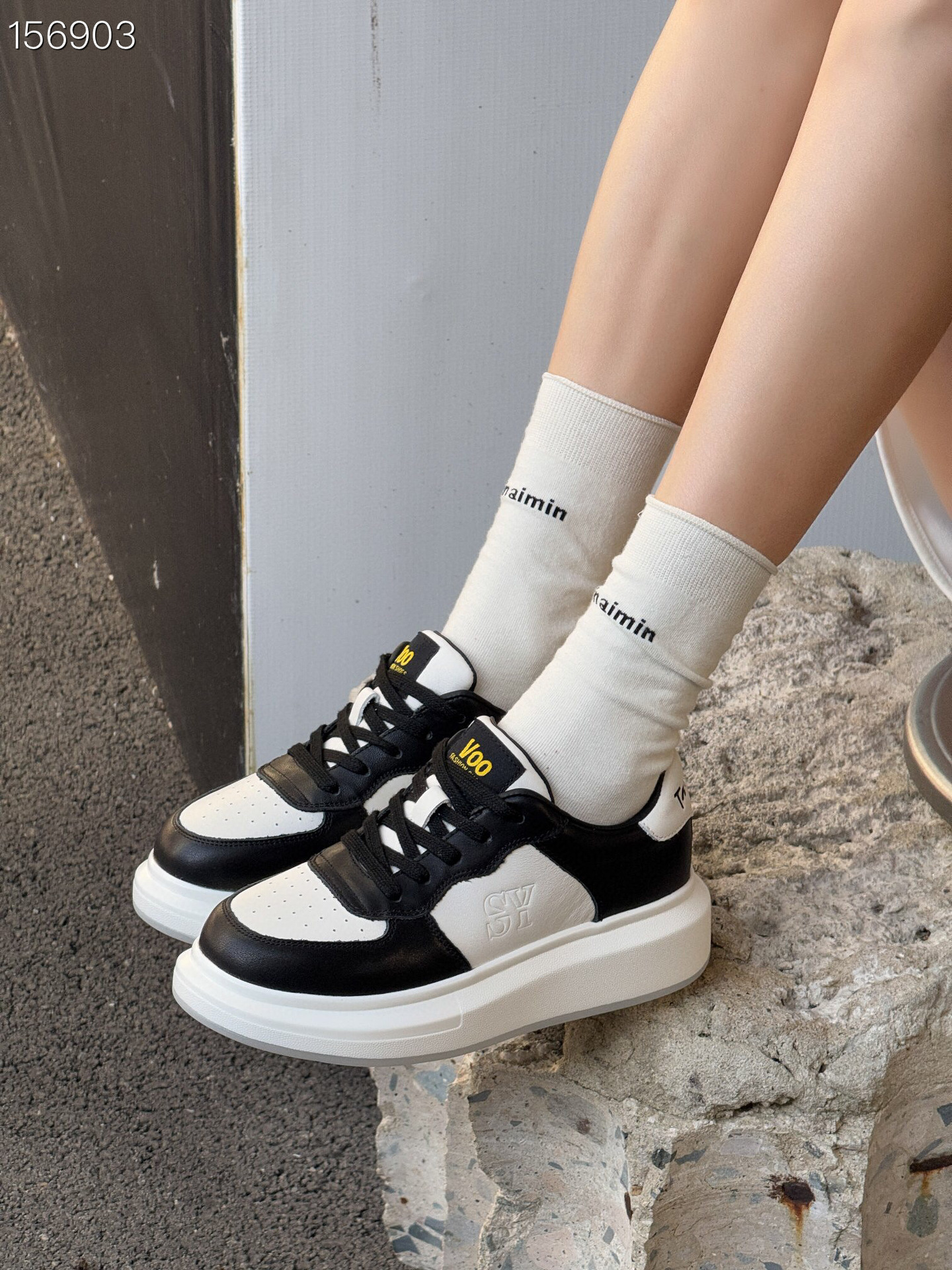 Giày sneaker nữ đế dày chunky trắng thoáng khí mùa hè 2024 — Màu trắng chi tiết 4
