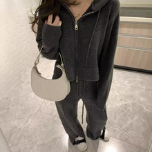 2025新款拉链连帽毛衣两件套休闲时尚秋冬纯色针织阔腿裤套装女