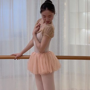 �����¿���˰������赸��������ɫ�w�ٷ����w�����٤��Ů�B�w��