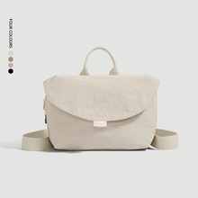 简约轻便高颜值女包新款高级感斜挎包小众设计单肩包百搭手提布包