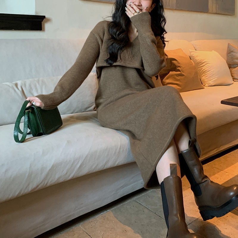 韩版复古设计感两件套针织连衣裙女秋冬新款时尚小众套装毛衣裙潮