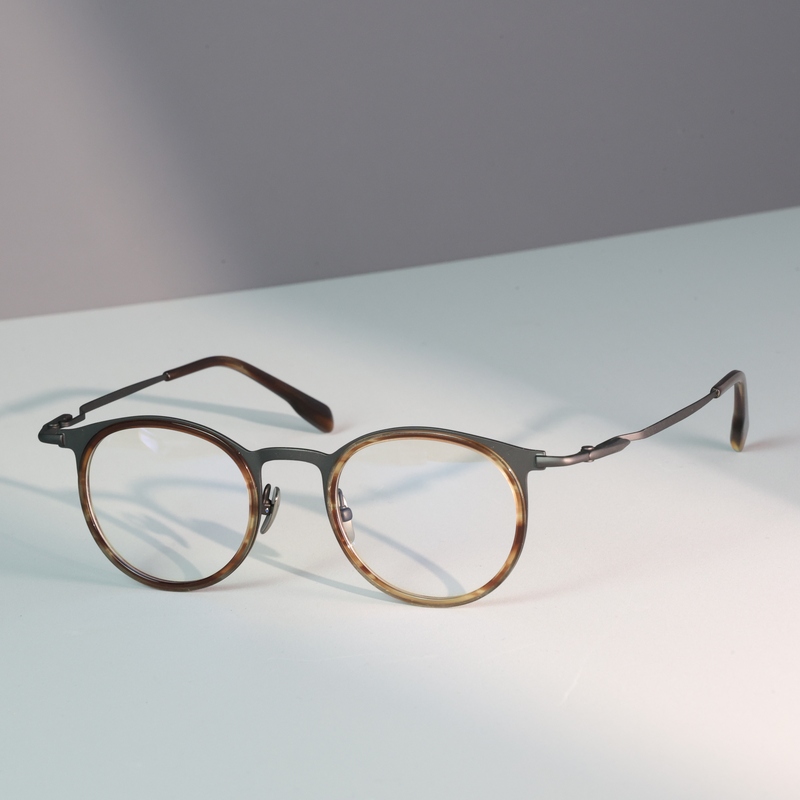 80908 Pure Titanium Full-Frame Myopia Glasses Frame for Men, Lindberg Style, Gold and Plastic Combination, Round Frame, Titanium Frame 80908 Pure Titanium Full-Frame Myopia Glasses Frame for Men, Lindberg Style, Gold and Plastic Combination, Round Frame, Titanium Frame