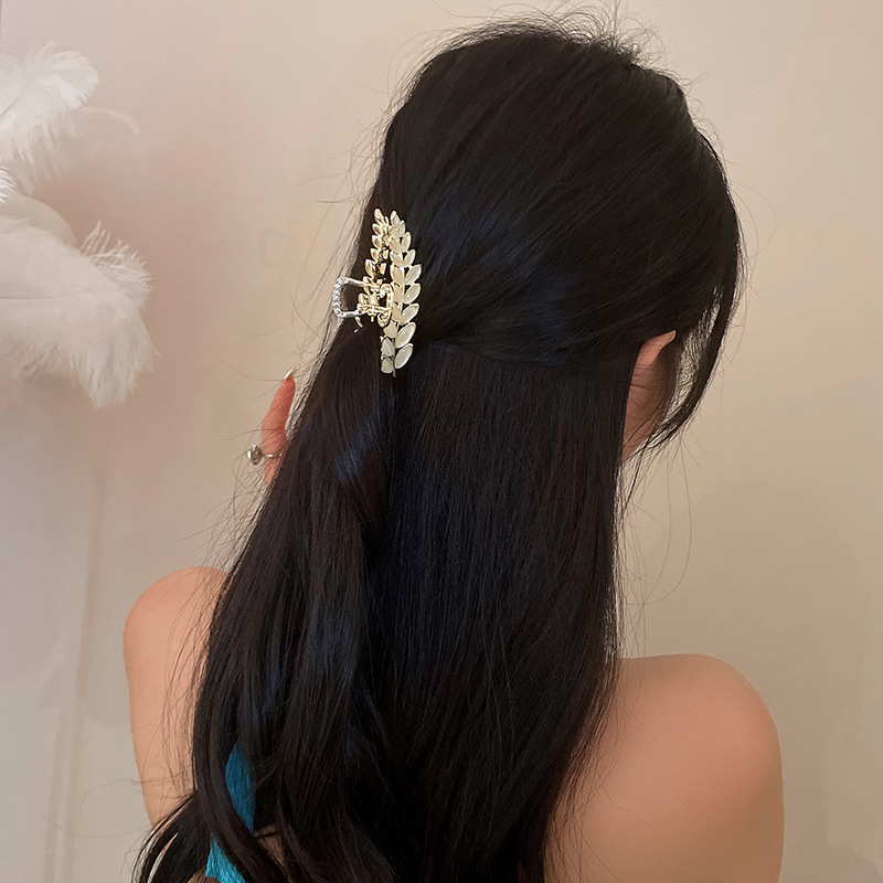 Wholesale Diamond Leaf Hairpin Opal Catch Clip Nihaojewelry Hair Accessories display picture 8