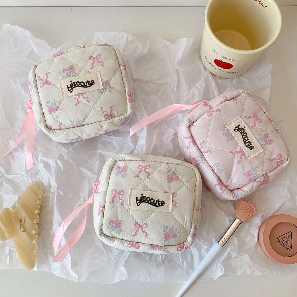 73g Weight Cute Bow Knot Cotton Polyester Square Makeup Bags
