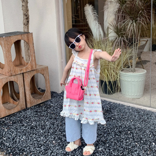 Korean style children's vegetable basket handbag, fashionable girl's mini shoulder bag, stylish little princess accessories, coin purse